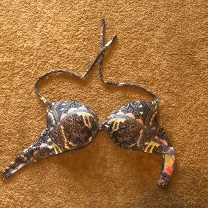 VS bathing suit top with push up